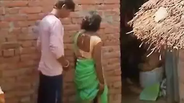 Quickly fucking with young devar