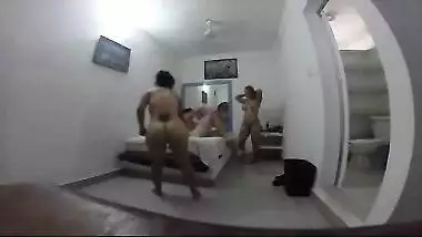 Hardcore desi chudai xxx Indian sex video of kinky couple!