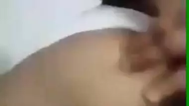 Desi Married Bhabi Showing And Saying ami Babuler Bou Enjoy the Bangla Talk (Update)