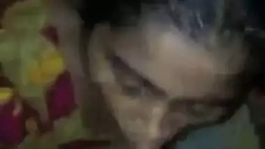 Desi maid sucking 10-pounder and then having sex with abode owner