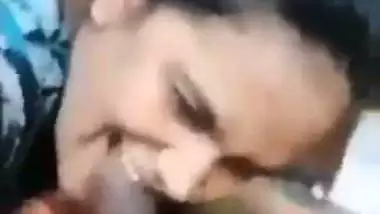 Wife blowjob on TikTok caught by husband viral video